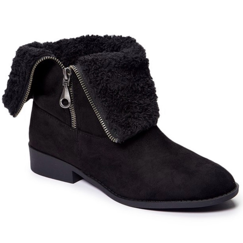 Maurices | Black Fold-Over Sherpa Lined Boots 🖤